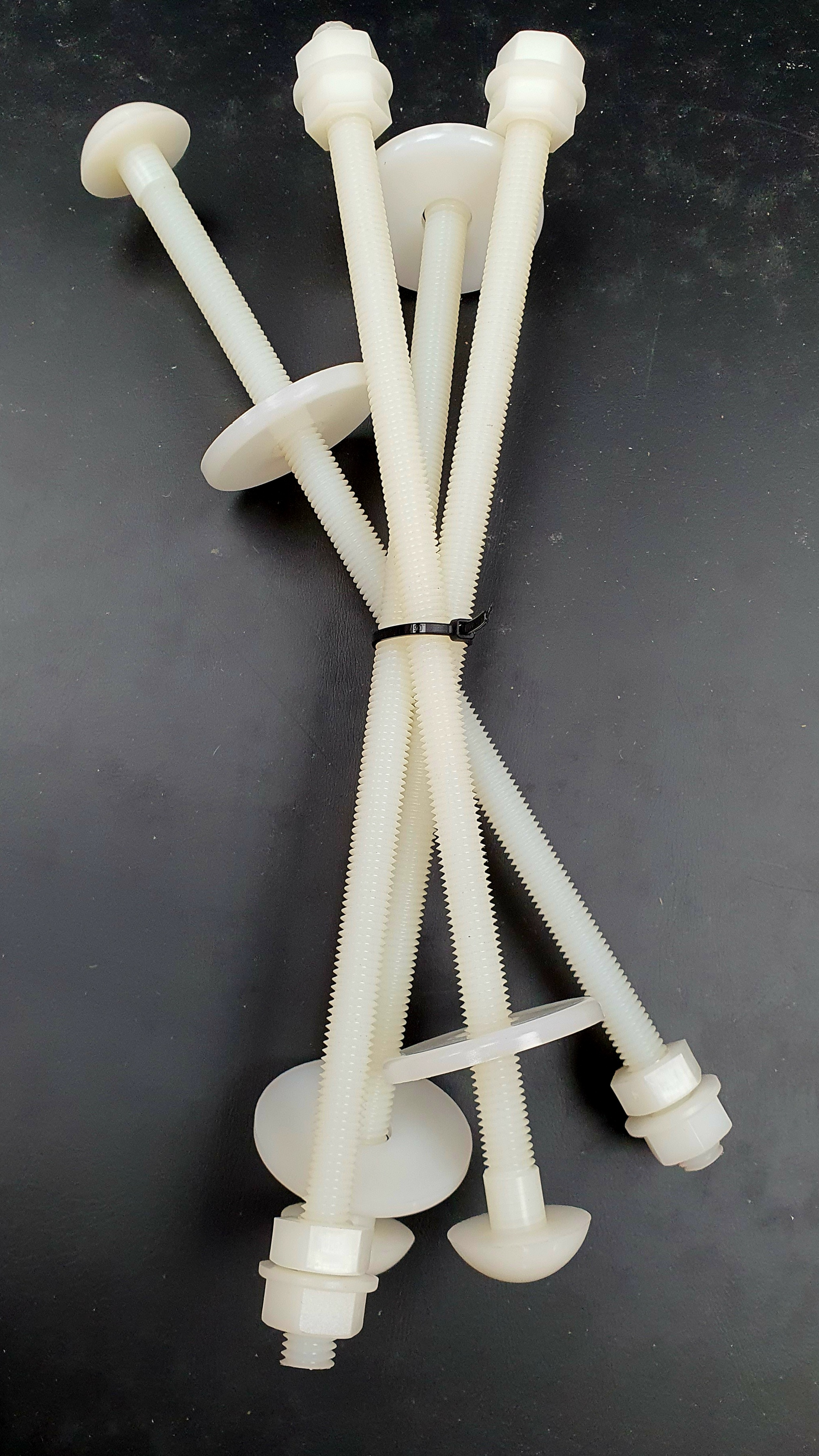 Bluemay - 4 Bolt Kit - Freezer